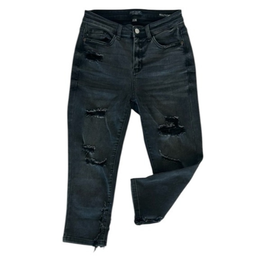 Judy Blue skinny fit capri jeans distressed size 26 black